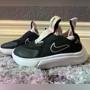 Nike Toddler Shoes 5c